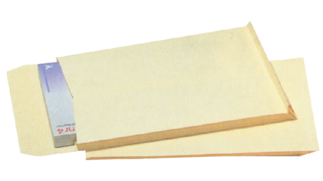 Envelop Quantore monsterzak 262x371x38mm zelfklevend creme 125 stuks