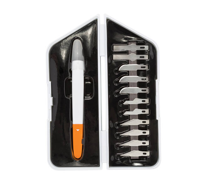 Precisiemes Fiskars Medium Duty set à 12 mesbladen wit