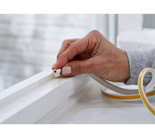 Tochtstrip Tesamoll® P-profiel rubber 6mx9mm wit