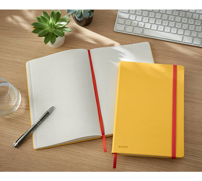 Notitieboek Leitz Cosy B5 160blz 100gr spiraal lijn geel