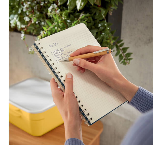 Notitieboek Leitz Cosy B5 160blz 100gr spiraal lijn grijs