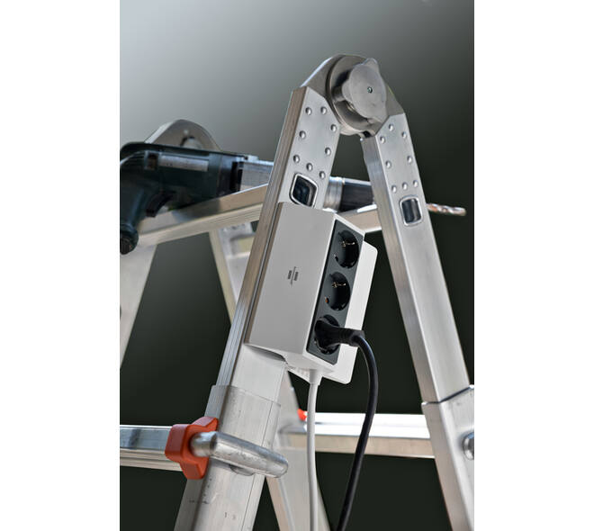 Stekkerdoos Brennenstuhl bureau klembaar 3 voudig 3 meter grijs/wit