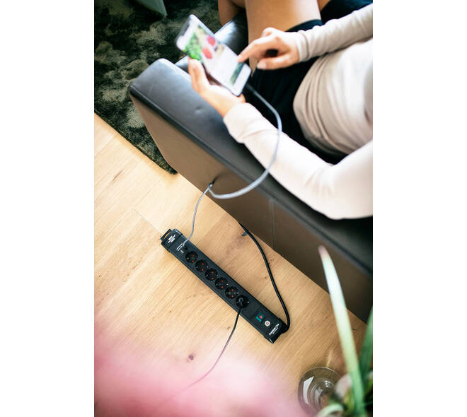 Stekkerdoos Brennenstuhl Premium 6vdig incl 2 USB 3 meter zwart