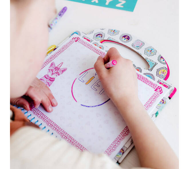 Activiteitenboek Totum Rainbow Pets designer