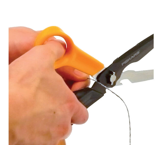 Schaar Fiskars Cuts+More Titanium multifunctioneel zwart