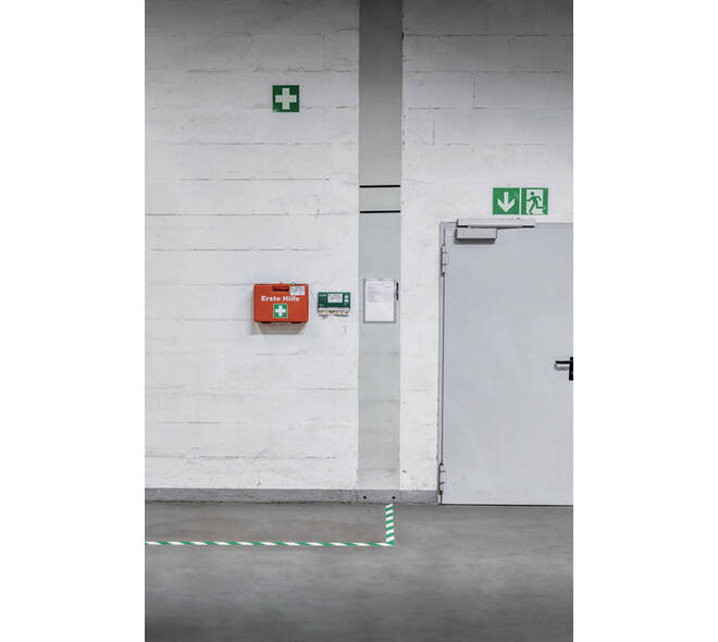 Vloermarkeringstape DURALINE 50mmx30m groen-wit
