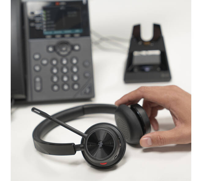 Headset HP POLY Voyager 4320 USB-C met BT700 dongle