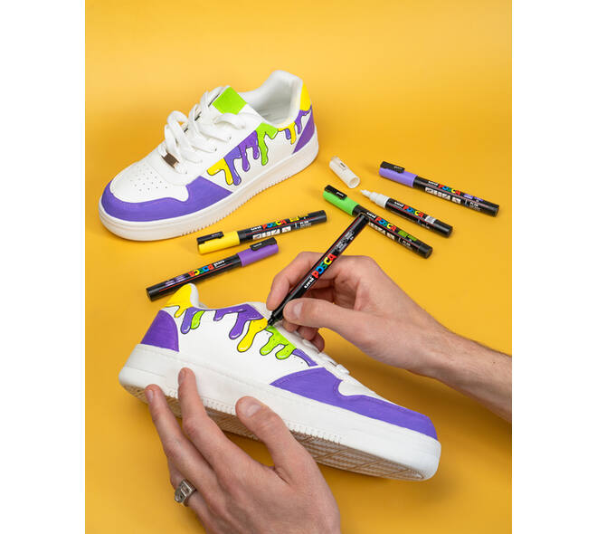 Paintmarker Uni POSCA Groovy Colours assorti metalen koffer à 20 stuks