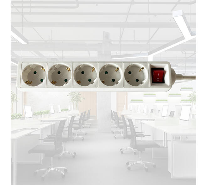 Stekkerdoos BRASQ  5 voudig 3 meter wit