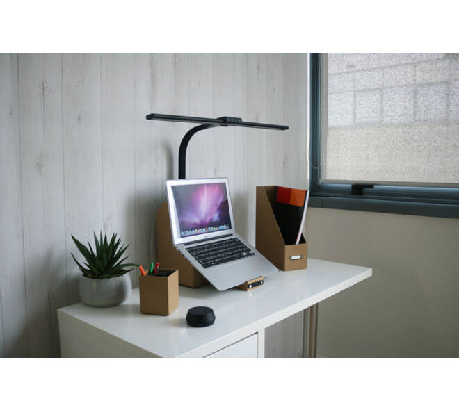 Bureaulamp Unilux Strata base led zwart