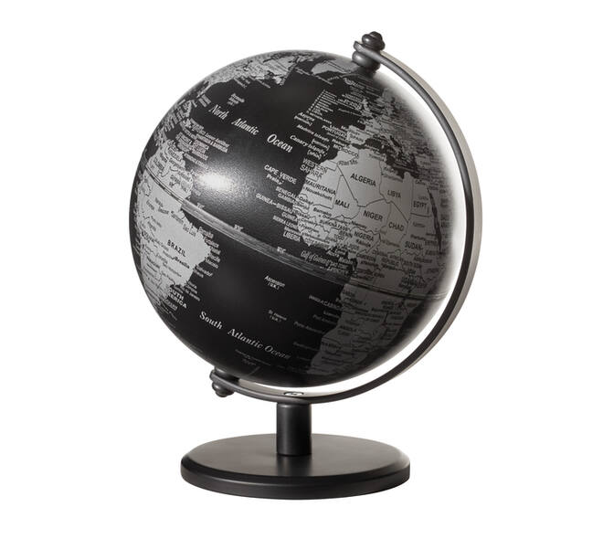 Globe Troika 13cm zwart-zilver