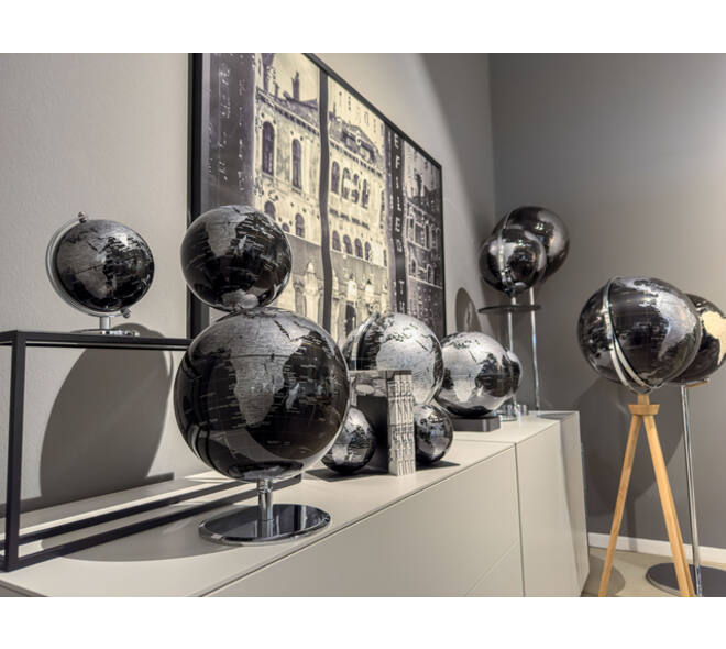Globe Troika 20cm zwart-zilver