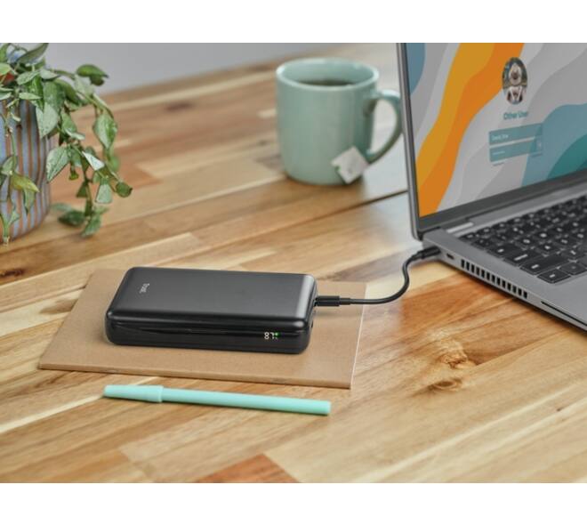 Powerbank Trust Laro laptop 100W