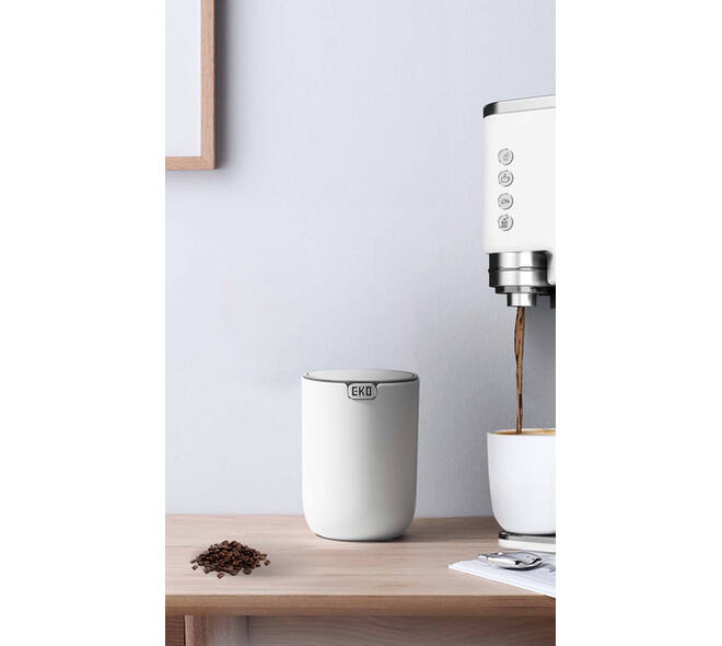Afvalbak EKO Fandy 2 tafelmodel met swingdeksel 2,2 liter wit