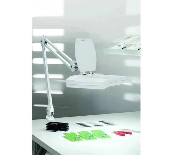 Loeplamp MAUL Vitrum LED met tafelklem lens 307 cm2 wit
