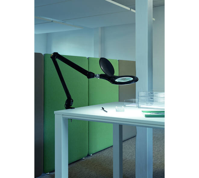 Loeplamp MAUL Makro LED met tafelklem lens 144 cm2 zwart