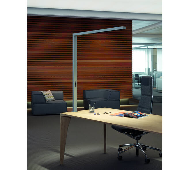 Werkpleklamp tafelklem MAUL Sirius LED beweging- daglichtsensor dimbaar zilver