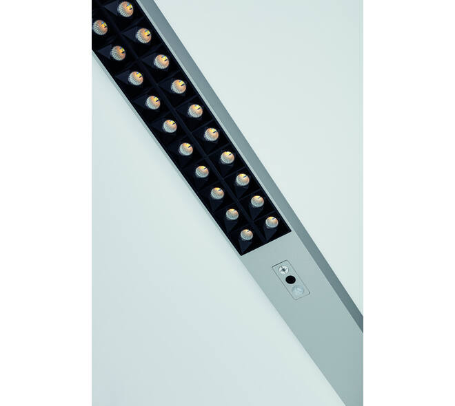 Vloerlamp MAUL Sirius LED beweging- daglichtsensor dimbaar zilver