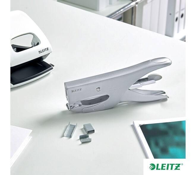 Niettang Leitz achterlaadmodel P3 40 vel zilver