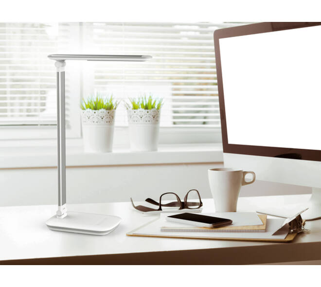 Bureaulamp MAUL Jazzy LED voet dimbaar + usbpoort wit