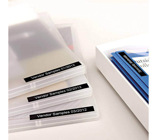Labeltape Dymo LabelManager D1 polyester 24mm wit op zwart