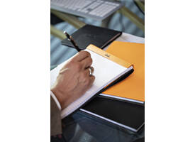 Schrijfblok Rhodia A4 lijn 80 vel 80gr oranje