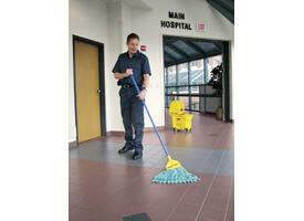 Spaanse mop Rubbermaid Web Foot microvezel groen
