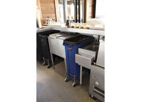 Afvalbak Rubbermaid Slim Jim Vented met luchtsleuven 87 liter blauw
