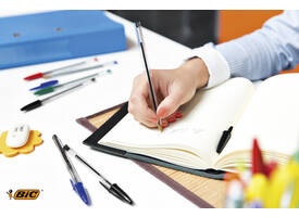 Balpen Bic Cristal medium blauw