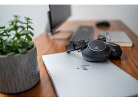 Headset HP POLY Voyager Surround 80 UC USB-C
