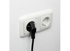 Kabel ACT Netsnoer CEE 7/7 male - C13 zwart 1.5 meter