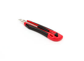 Snijmes IEZZY 9mm kunststof met ergonomische softgrip incl. 3 mesje