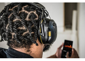 Oorkap 3M WorkTunes Connect Bluetooth 94-110 dB zwart