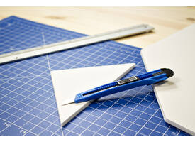 Snijmes Westcott Office 9mm met schuifsluiting blauw
