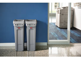 Deksel Rubbermaid Slim Jim Vented gesloten met swingsysteem grijs