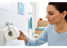 Toiletrolhouder tesa® Smooz hoogglans verchroomd metaal zelfklevend