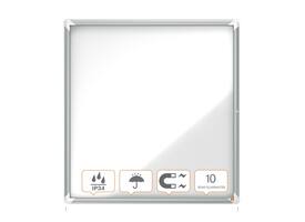 Buitenvitrine Nobo Premium Plus 12xA4 draaideur magnetisch
